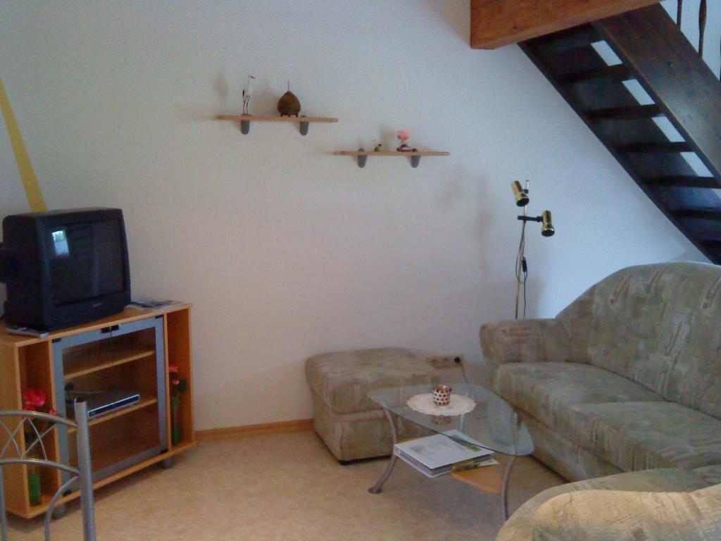 Ferienwohnung Am Storchennest Schmogrow Bagian luar foto